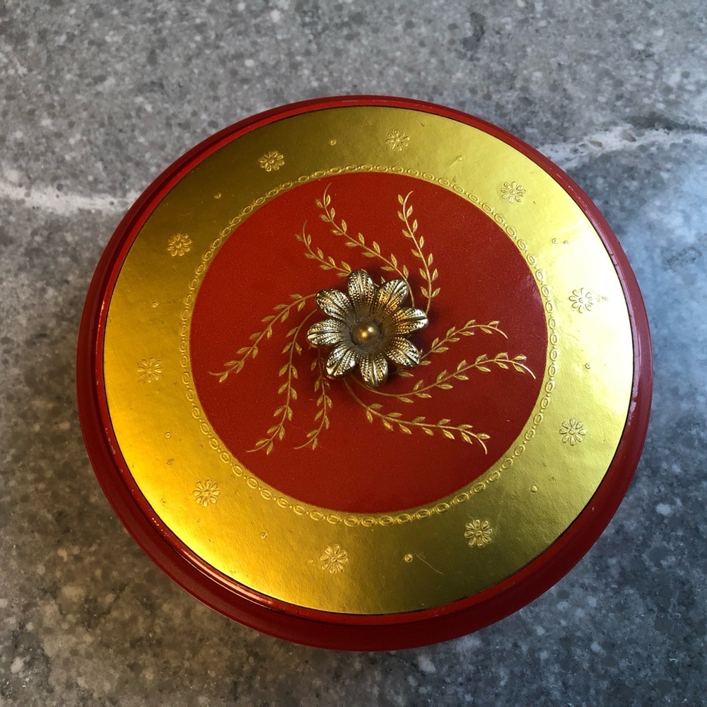 Vintage Avon Beauty Dust Powder Container Decorative Glass Canister 1957